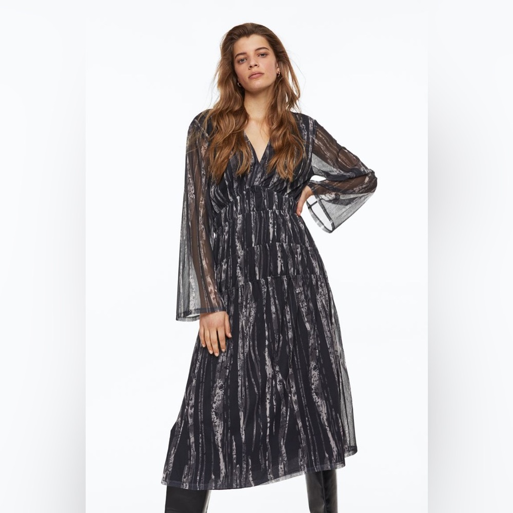NWT H&M Long Black Pattern Dress - S